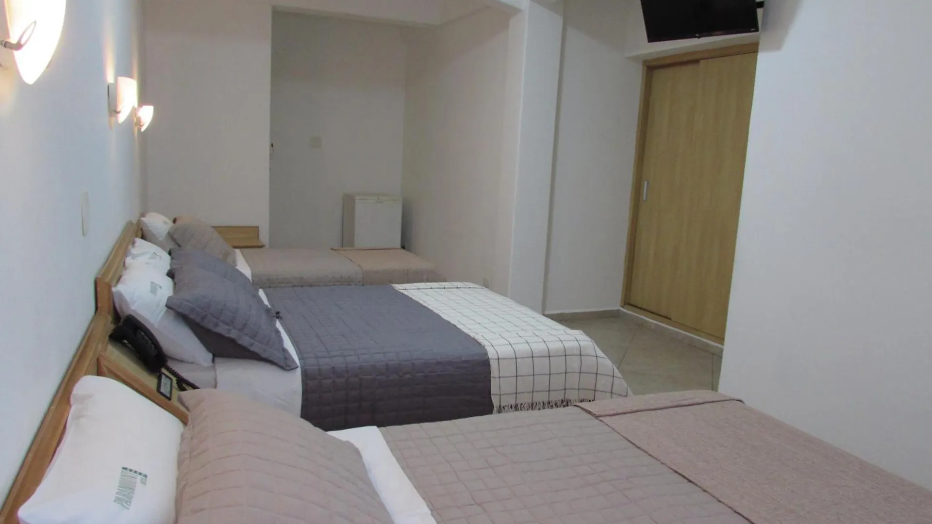 Hotel Paramount- Proximo A 25 De Marco Bras Bom Retiro E Expo Center Norte 